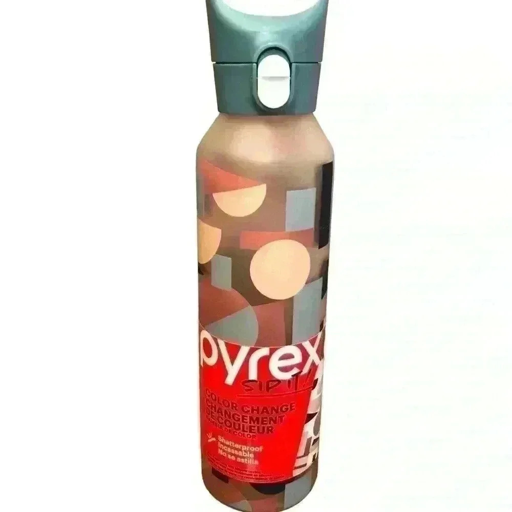 Pyrex Glass Water Bottle, Geometric Shapes, Size 17.5 oz